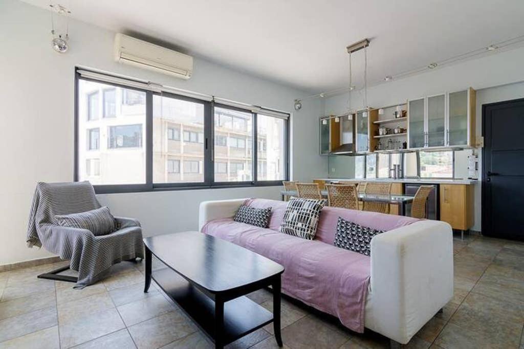 1Bedroom House In The City Center With Great View Athene Buitenkant foto